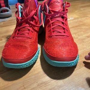 Lebron 20 next gen size 11